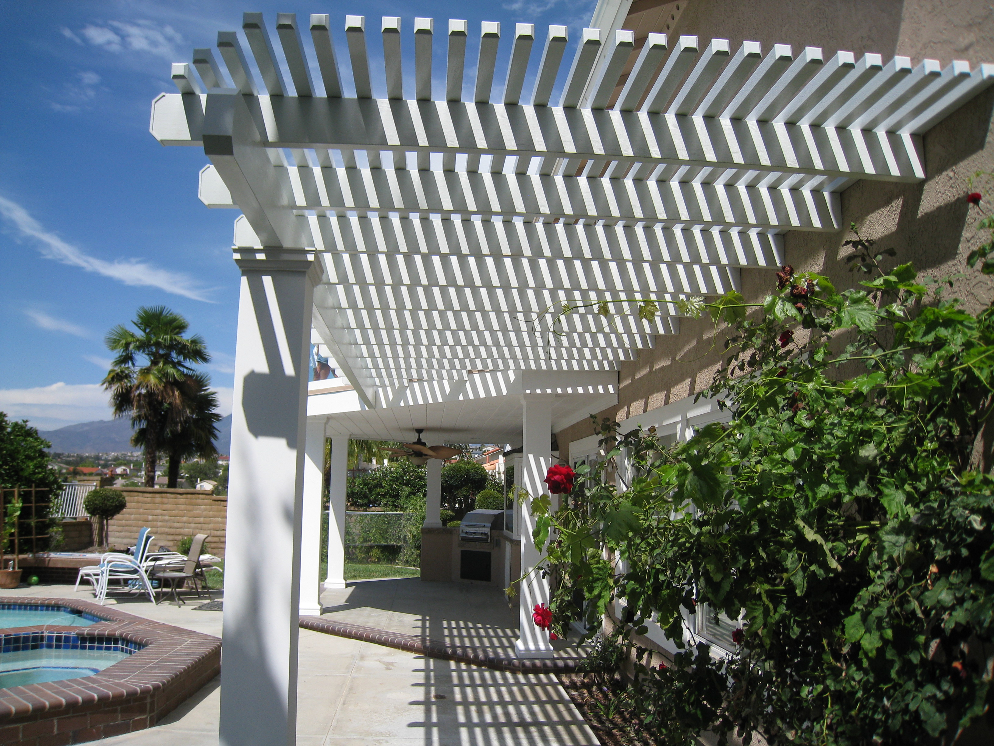 Alumawood with square columns mission viejo - The Patio Man